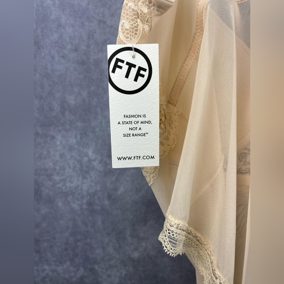 FTF Cosmopolitan Beige Nude Mesh Stain Lace Bodysuit Size 1X - Picture 8 of 14